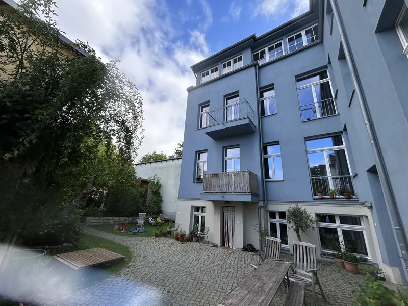 Wohnen in Rosenthal: 3-Zimmer-Dachgeschosswohnung mit Balkon — photo 1